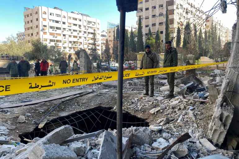 رويترز: عبوة ناسفة تستهدف مركز إدارة الأسلحة في دمشق