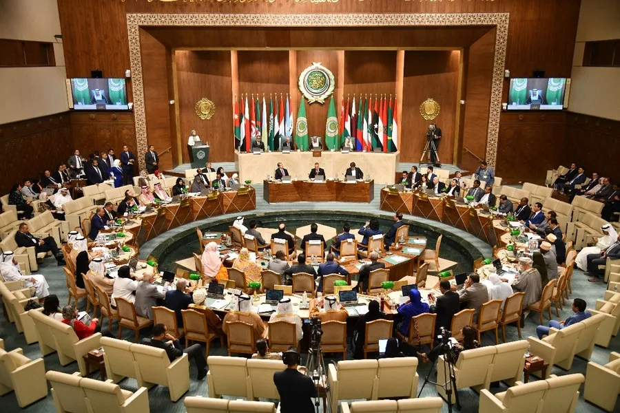 البرلمان العربي يعزي العراق بضحايا حادث البطحاء ويؤكد تضامنه الكامل