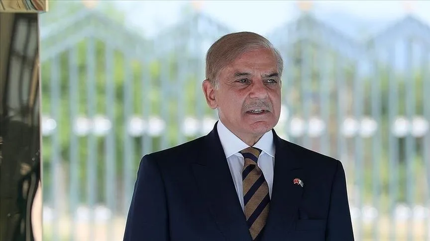 رئيس وزراء باكستان ينتقد ازدواجية المعايير بشأن الصواريخ الباليستية