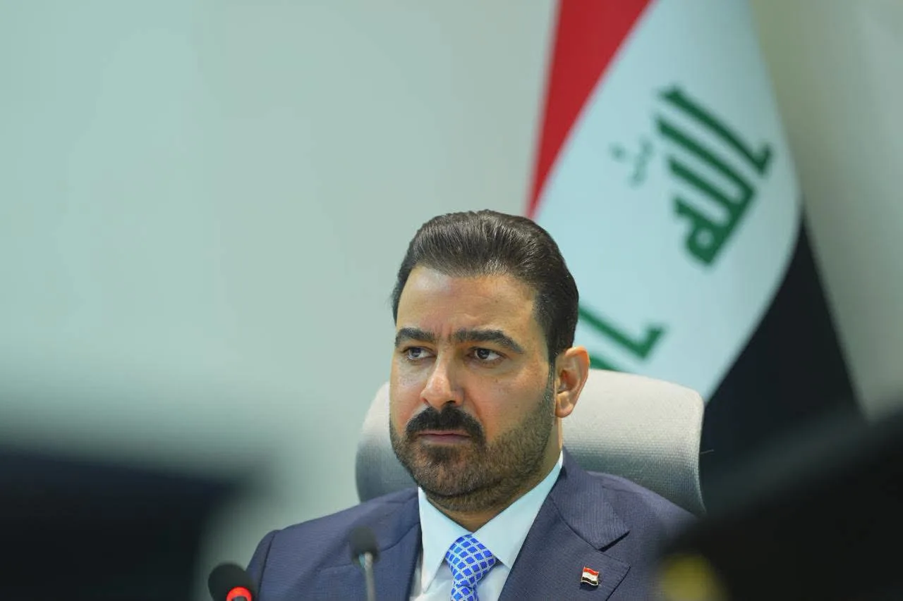 رئيس الوزراء يعزي أمير قطر بوفاة والده الشيخ حمد بن خليفة آل ثاني