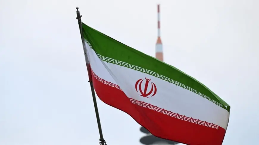 إيران: لن نسمح لواشنطن بتحديد الحرب والسلام